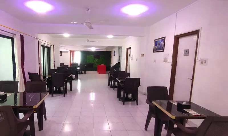 All Food Mall Near Kondhwa Road, Lullanagar, Pune